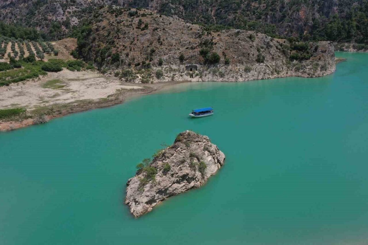 İç turizmin gözdesi: "Arapapıştı Kanyonu"