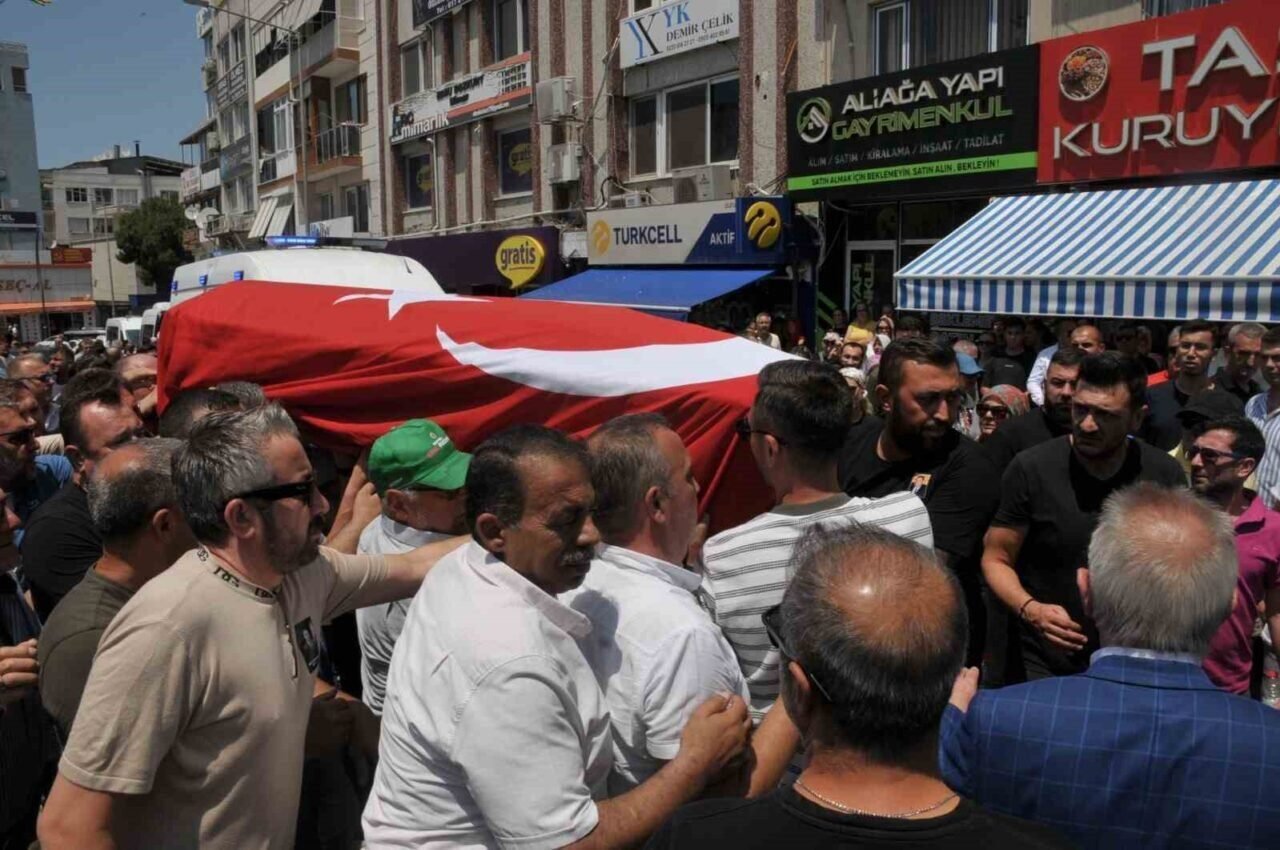 İzmir esnaf camiası Salih Yiyitalp’i Kaybetti