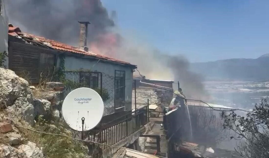 İzmir’in Kemalpaşa ilçesinde bir evin bahçesinde çıkan yangında can kaybı