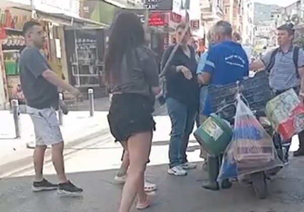 İzmir’in Balçova ilçesinde belediye işçisini ve ayırmaya gelen vatandaşları darbeden,