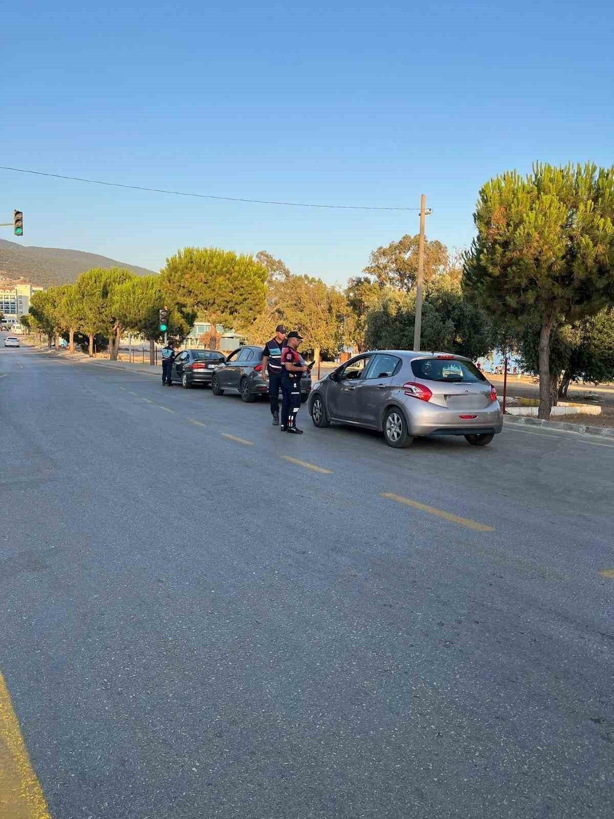 Jandarma’dan Didim’de şok uygulama