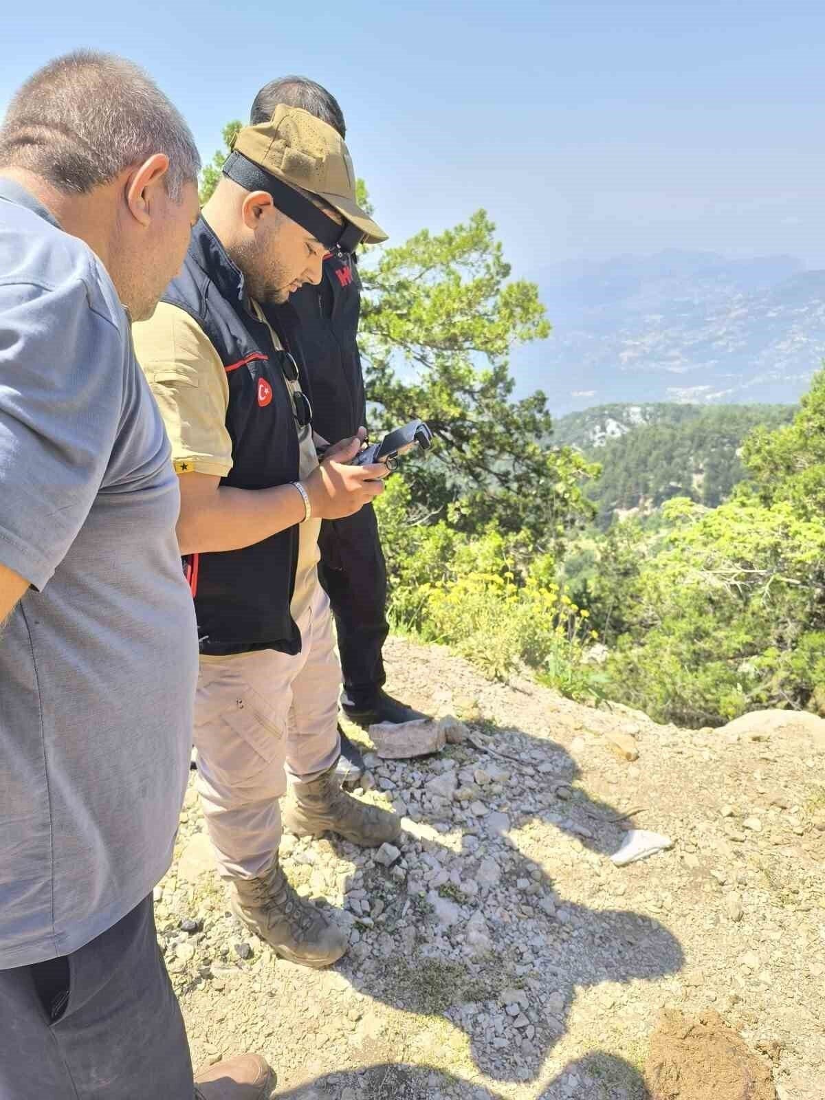 Kayıp yaşlı adam için 300 kişilik ekip 10 gündür sahada