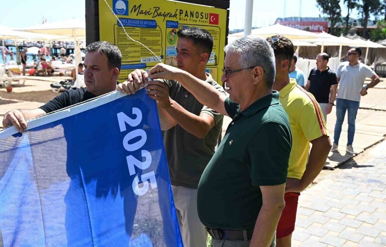 Kemer Belediyesi’nin mavi bayrak gururu Kemer Belediyesi’nin mavi bayrak gururu