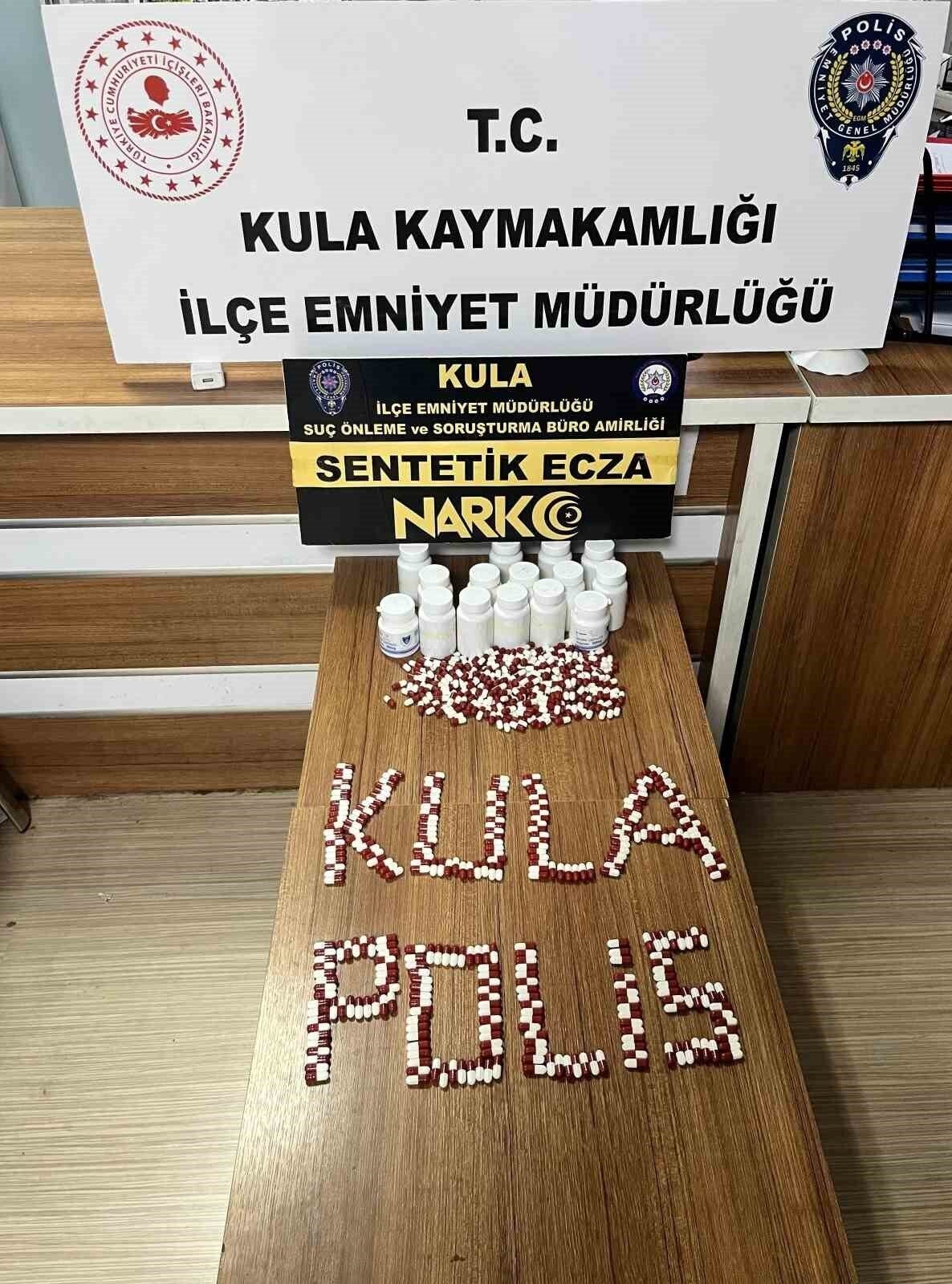 Kula’da uyuşturucuya darbe: 1 ev hapsi, 1 tutuklama