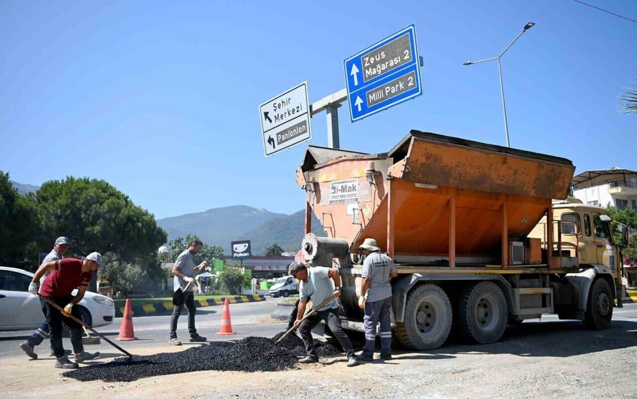 Kuşadası Belediyesi’nden Güzelçamlı’ya hizmet seferberliği