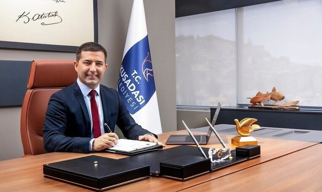 Kuşadası’nda kamu hizmetlerini tek çatı altında toplamaya hazırlanan Kuşadası Belediyesi,