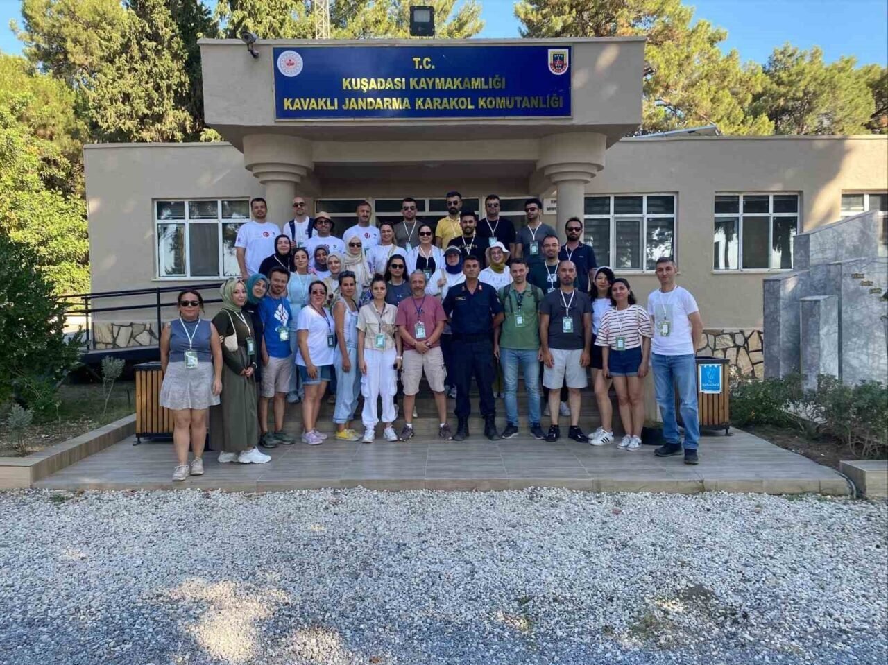 Kuşadası’nda öğretmenler doğayla buluştu Kuşadası’nda öğretmenler doğayla buluştu