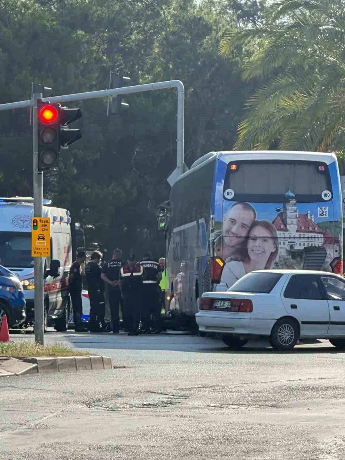 Lisenin müdür yardımcısını hayattan koparan kaza