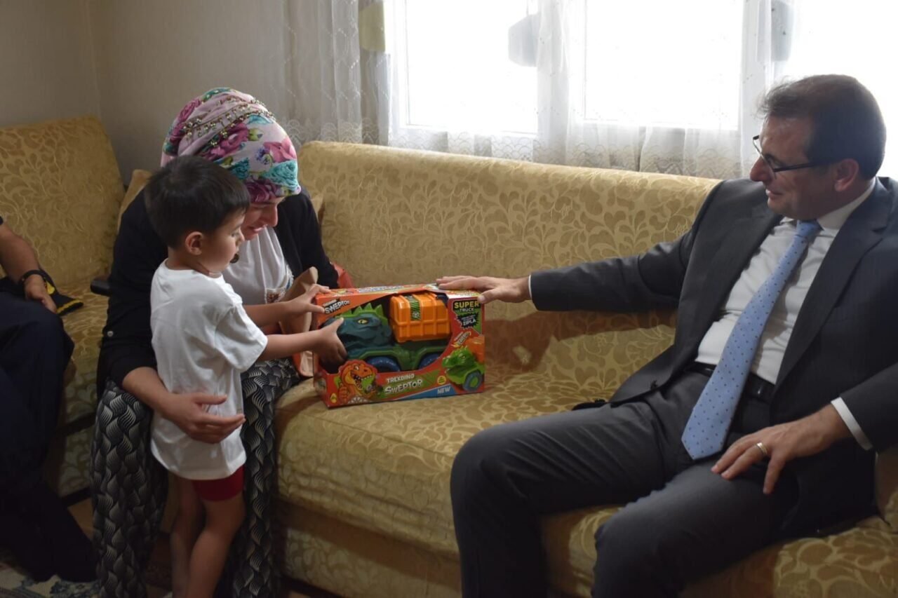 Manisa’da orman şehidi Mustafa Gürpınar unutulmadı Manisa’da orman şehidi Mustafa Gürpınar unutulmadı