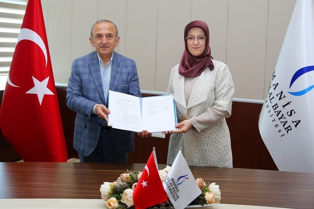Manisa’da üniversite sektör iş birliği güçleniyor Manisa’da üniversite sektör iş birliği güçleniyor