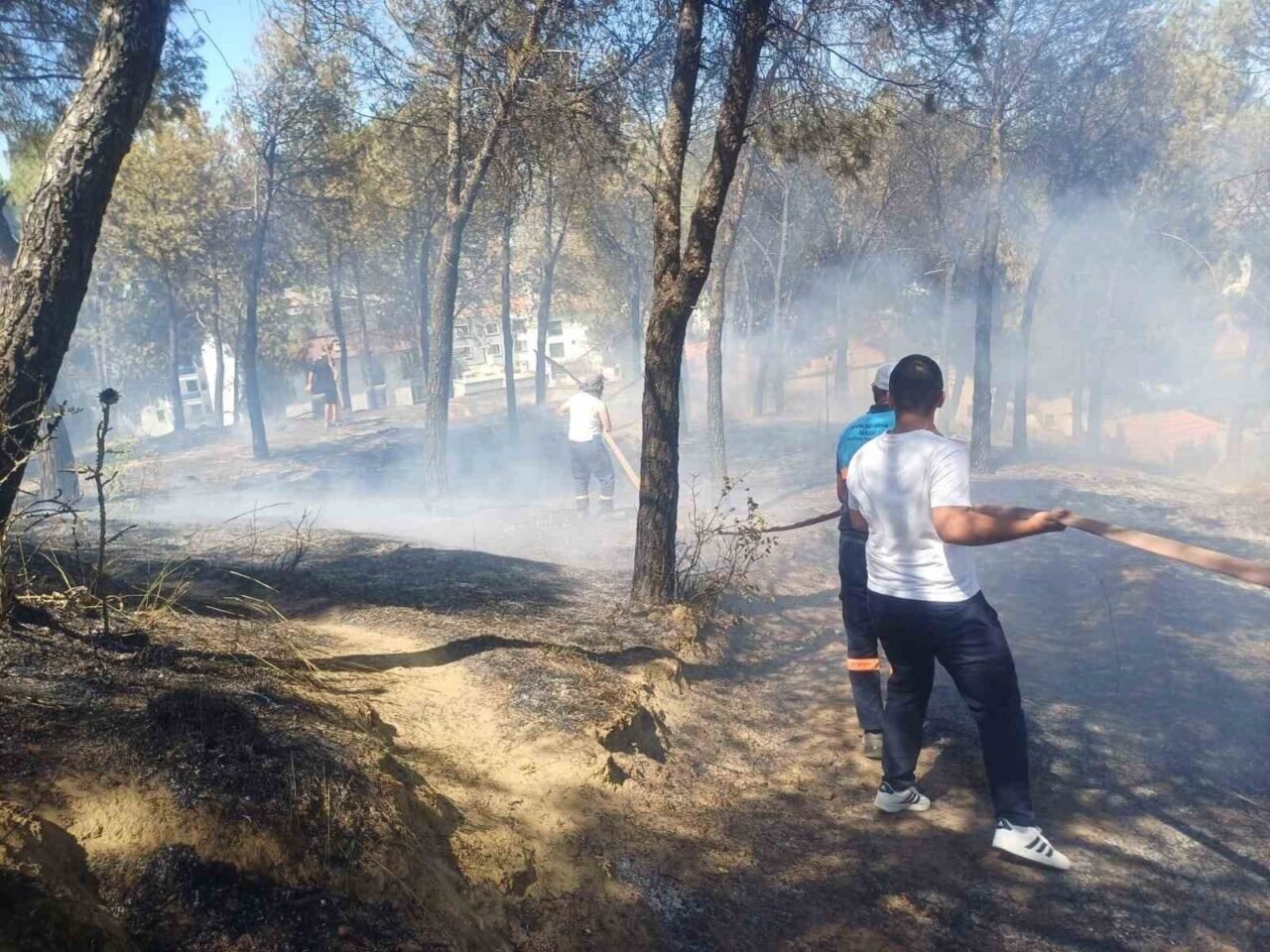 Manisa’daki yangın hızlı müdahale ile söndürüldü