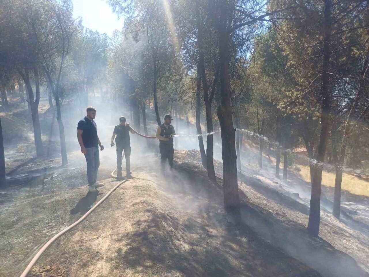 Manisa’daki yangın hızlı müdahale ile söndürüldü Manisa’daki yangın hızlı müdahale ile söndürüldü
