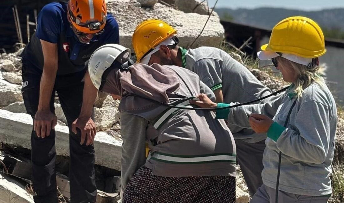 Merkezefendi Belediyesi’nin kurduğu Arama Kurtarma Ekibi MAKUT, afetlere karşı hazırlıklarını