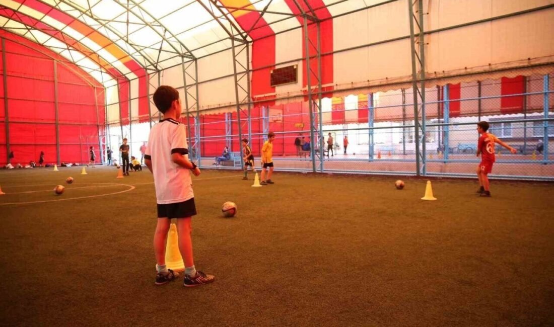 Merkezefendi Belediyesi’nin her yıl büyük ilgi gören Yaz Spor Okulları