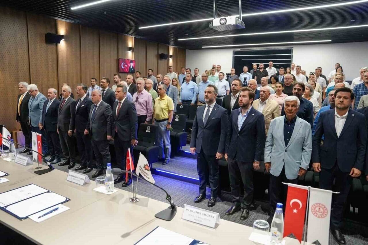 Mesleki eğitim protokolüne imza atan Denizli Sanayi Odası, Ege’de bir ilki gerçekleştirdi