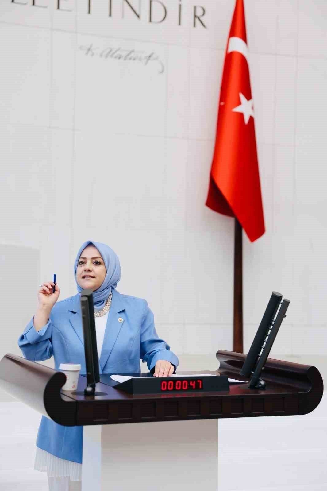 Milletvekili Ün: "Çifte vatandaşlık sahibi Moşeler, İsrail’e savaş suçu işlemeye gidiyor"