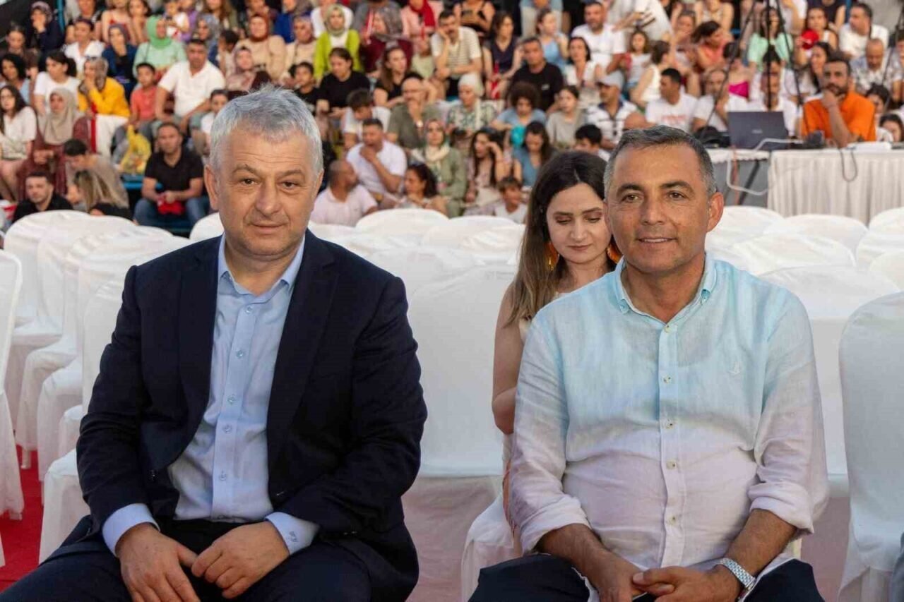 Minikler Türkiye Halk Oyunları Şampiyonası Manavgat’ta coşkuyla sona erdi