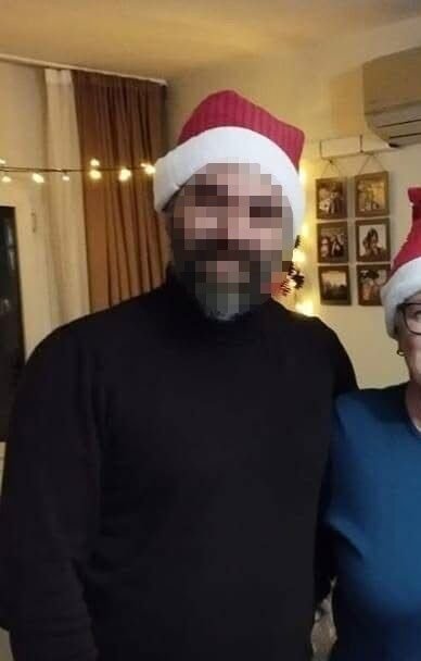 Mobilya mağazası sahibi, sipariş paralarıyla kayıplara karıştı