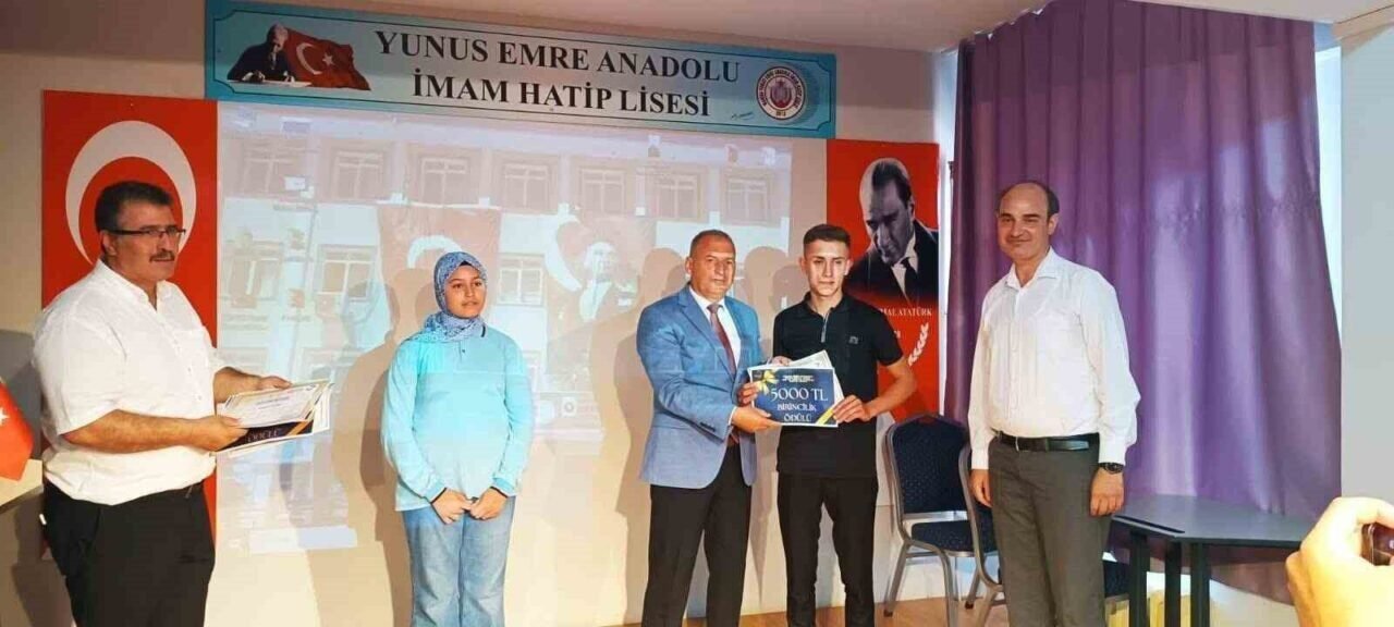 "Namazla Varım" Kompozisyon Yarışmasının Manisa birincisi Sarıgöl’den