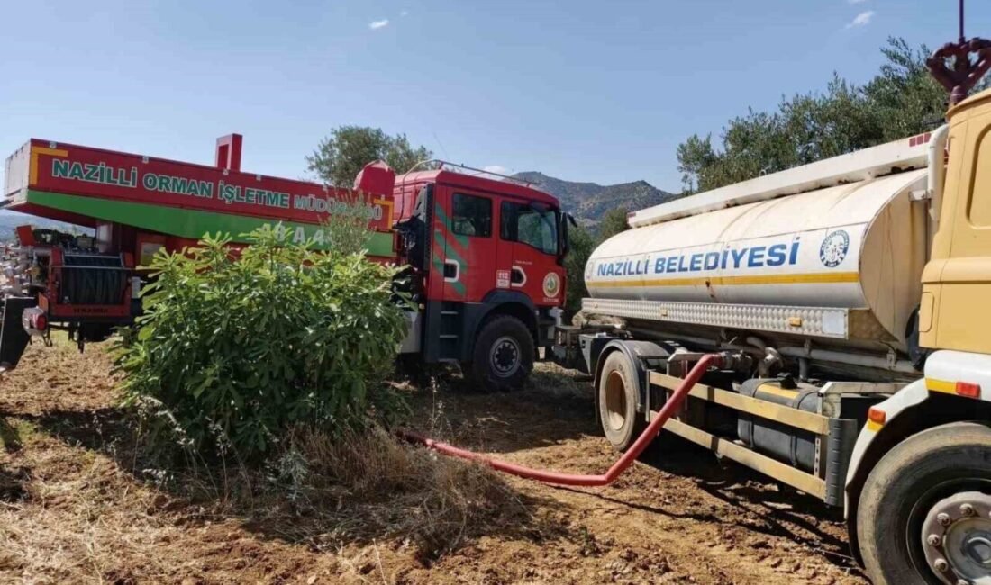 Nazilli Belediyesi ekipleri, İsabeyli Mahallesi’nde çıkan yangının söndürme çalışmalarına destek
