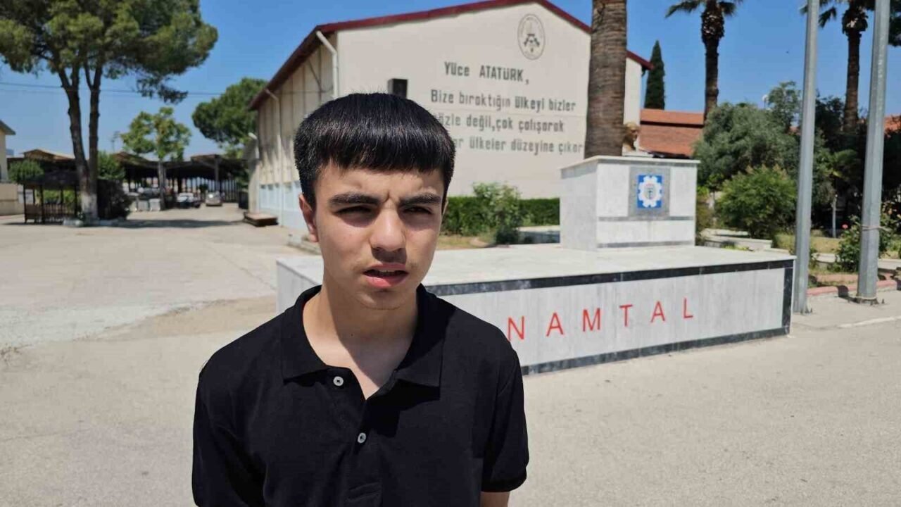 Nazilli’de karne töreninde bir ilk yaşandı