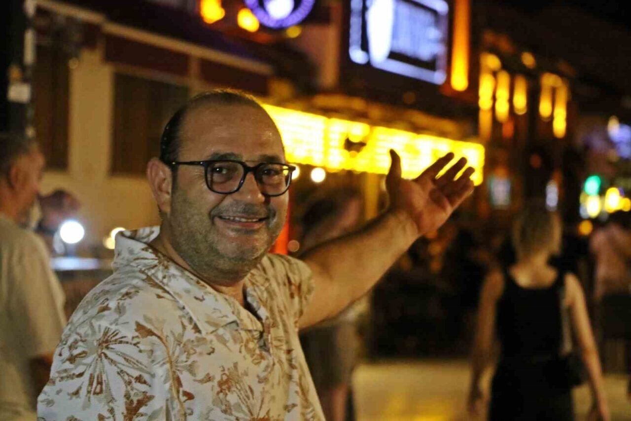 Nüfusu gündüz 82, gece 10 bin