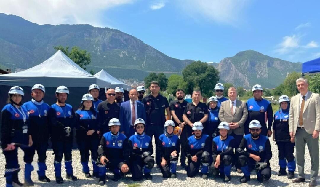 PAÜ Arama Kurtarma Ekibi akredite edildi