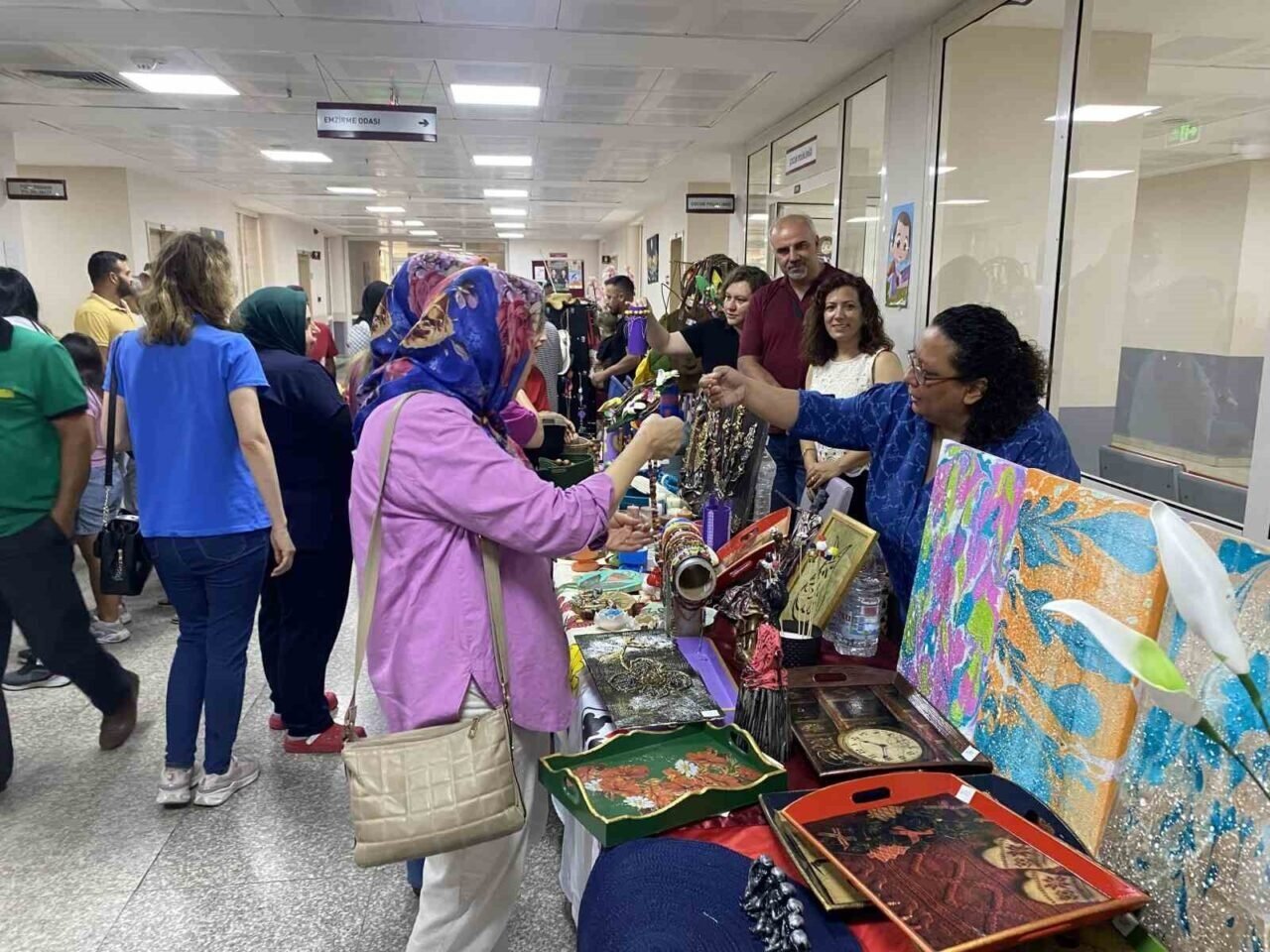 Sanatla şifa buldular, eserleriyle umut oldular