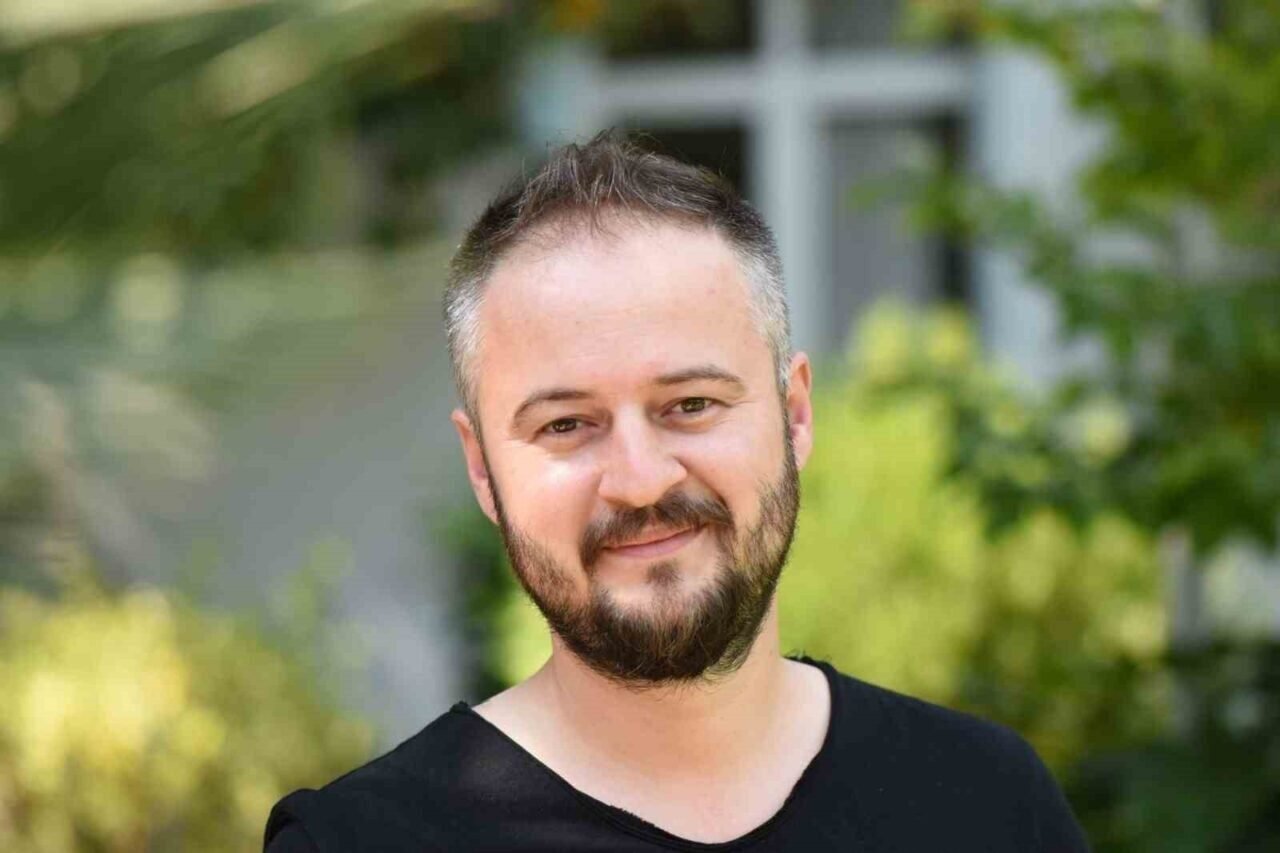 Sıcaklarla birlikte yılanlar daha sık görünmeye başladı Sıcaklarla birlikte yılanlar daha sık görünmeye başladı