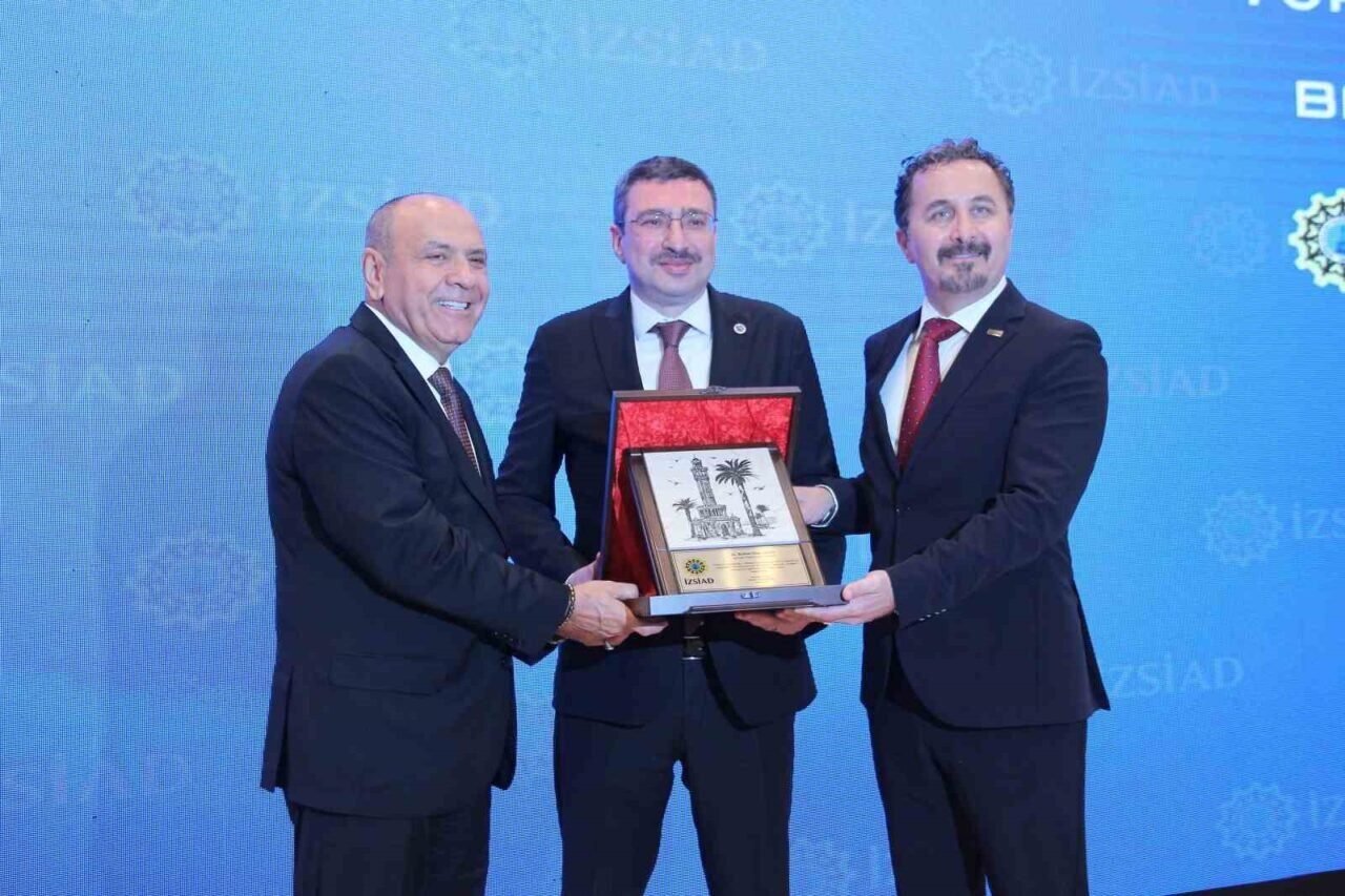 SPK Başkanı Gönül, İzmir iş dünyası ile buluştu