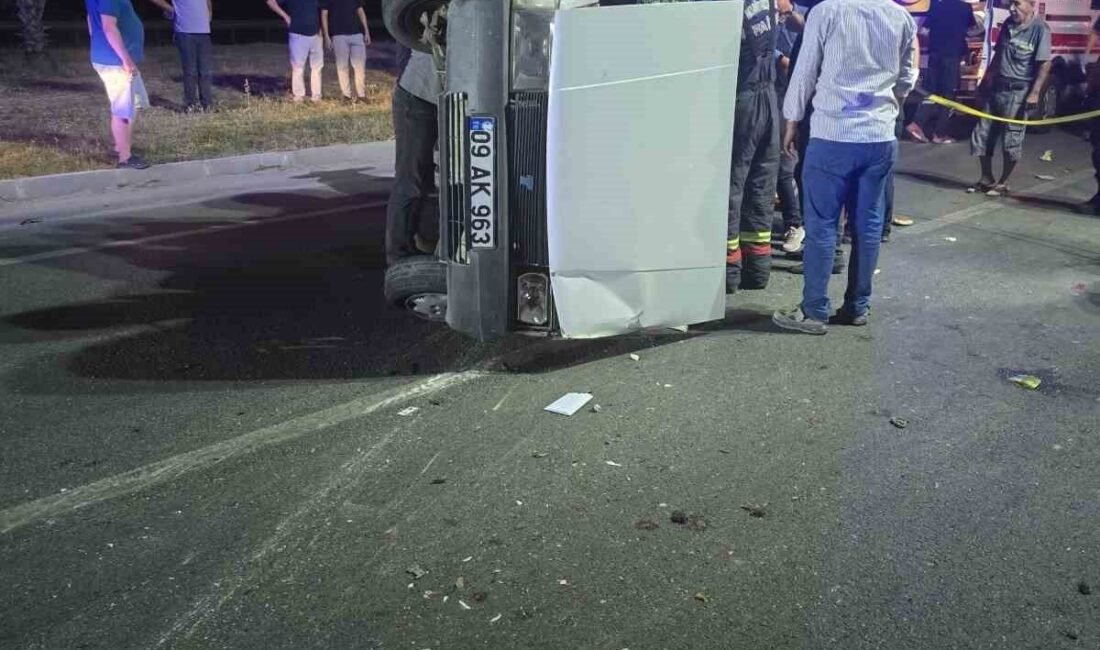 Ticari araç ile çarpışan otomobil yan yattı: 3 yaralı Aydın’ın Efeler ilçesinde ticari araç ve otomobilin çarpışması sonucu meydana