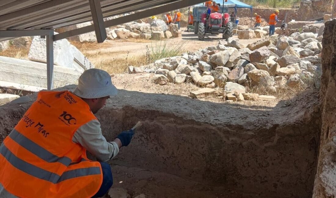 Aydın’ın ilk yerleşim yerlerinden olduğu düşünülen Tralleis Antik Kenti’nde 2025