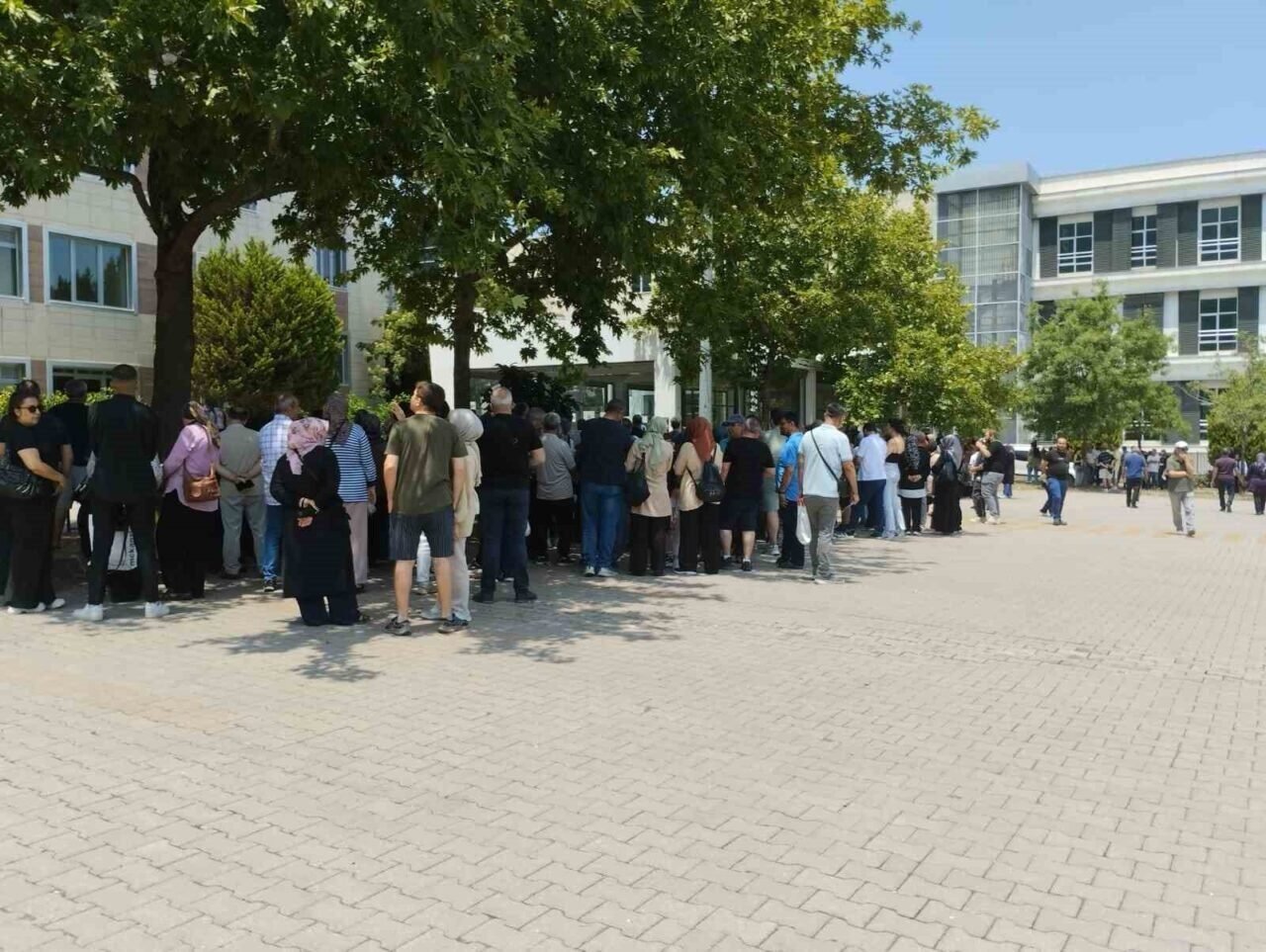 TYT sona erdi, adaylar sınav deneyimlerini paylaştı