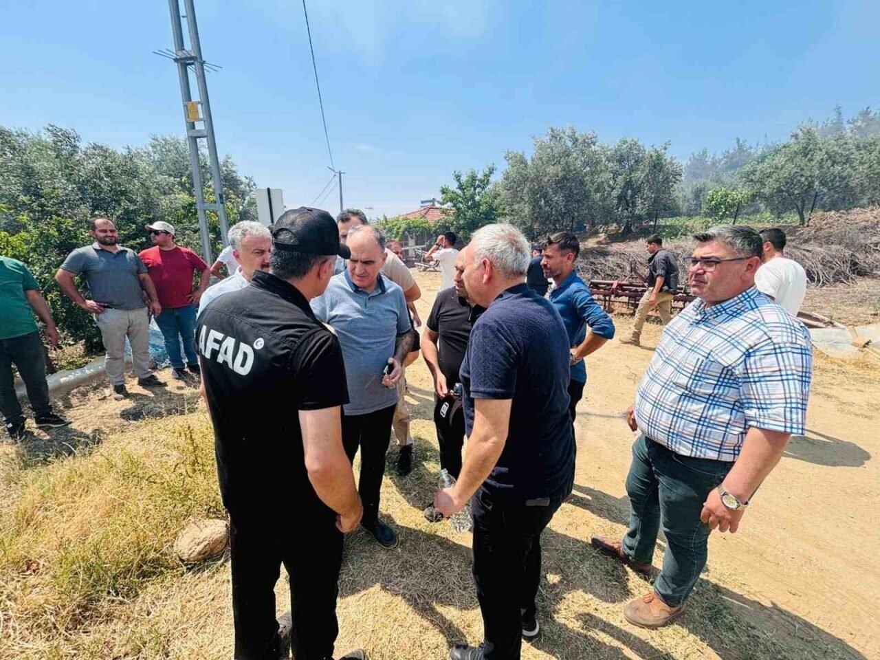 Vali Özkan yangın bölgesindeki son durumu açıkladı