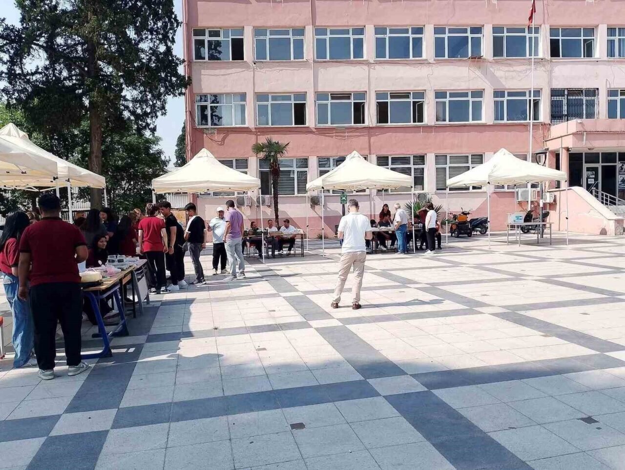 Yardım etkinliğinin geliri Gazze’ye bağışlanacak