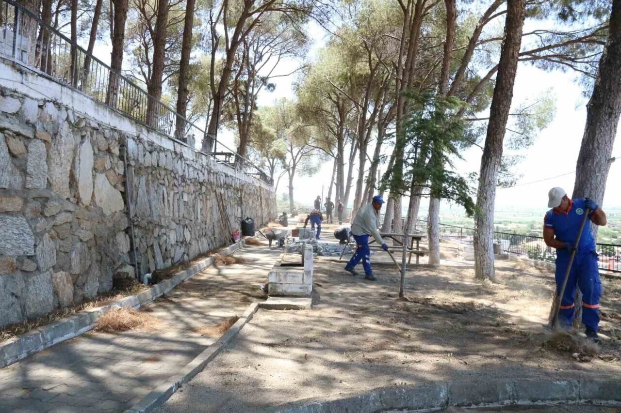 Yenipazar Çamlık Mesire Alanı düzenleniyor