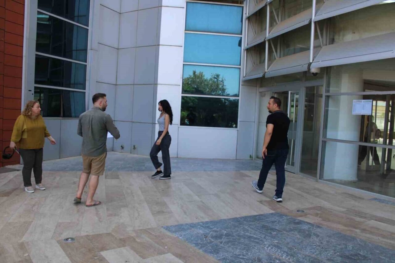 YKS maratonunda manzara değişmedi, geç kalanlar sınava alınmadı