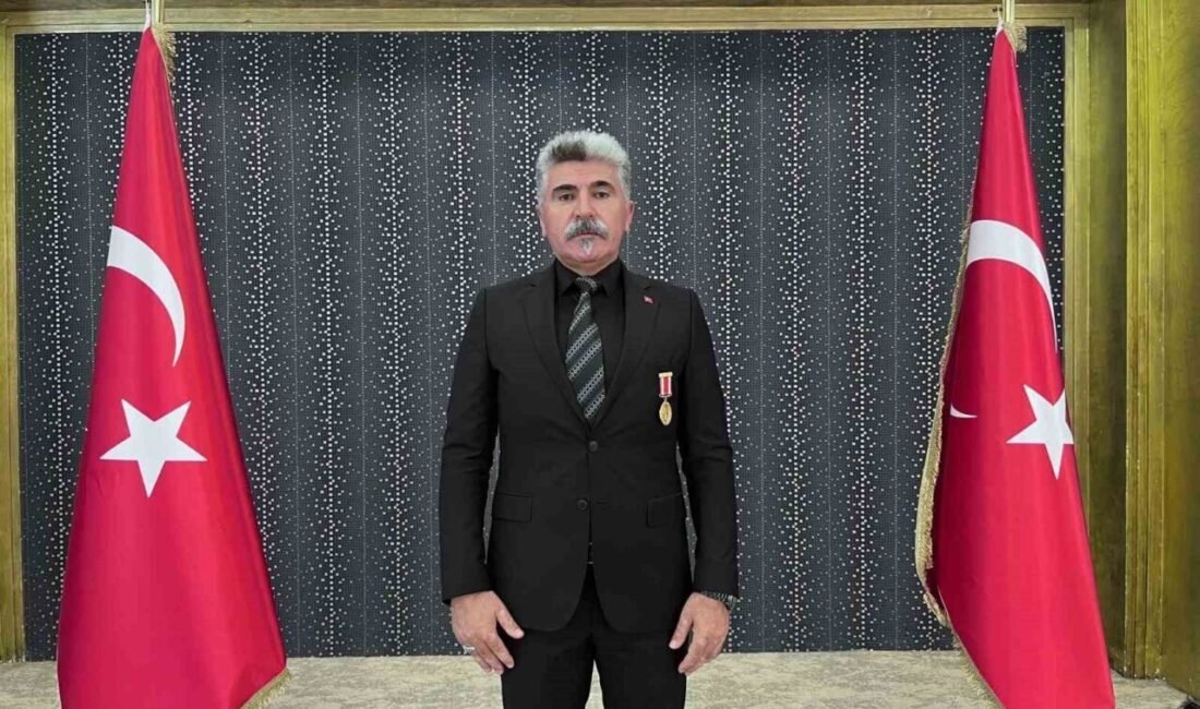 Fetullahçı Terör Örgütü’nün (FETÖ) 2016’daki darbe girişiminde hainler tarafından açılan
