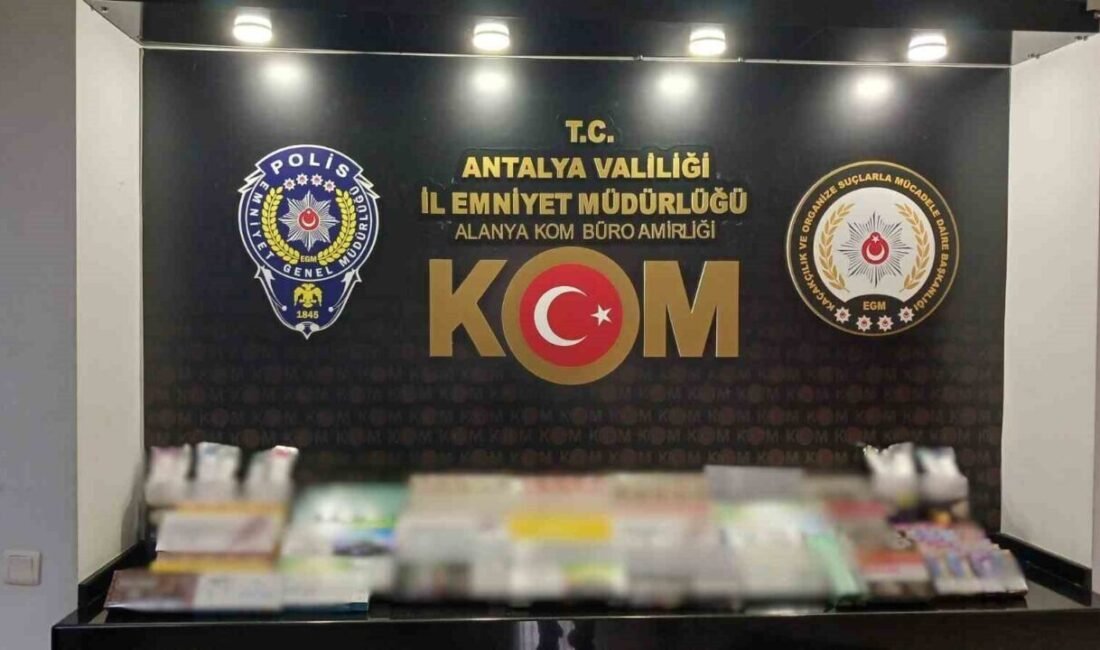 Antalya’da son bir haftada rüşvet suçundan 2 kişi tutuklanırken kaçakçılıktan