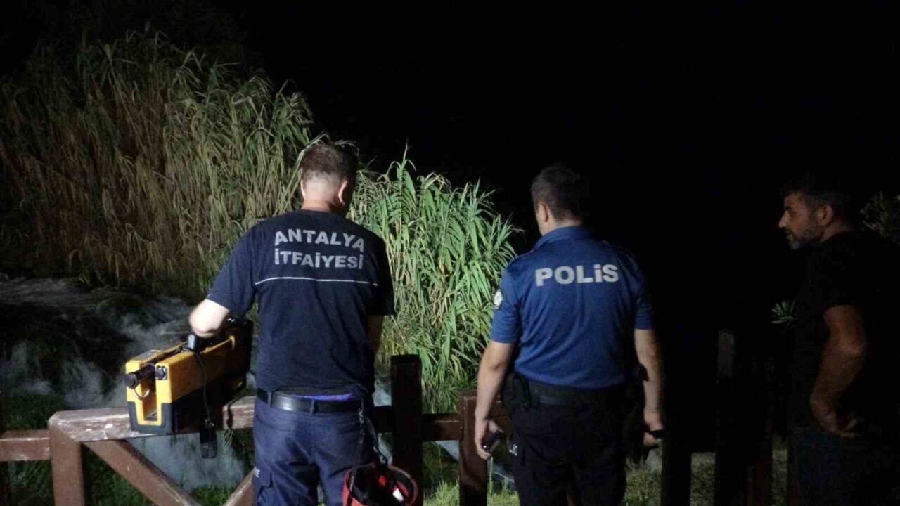 Antalya’da "Şelaleden denize birisi düştü" ihbarı ekipleri alarma geçirdi