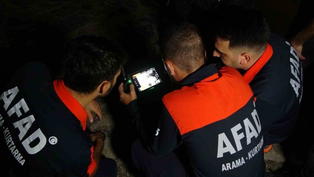 Antalya’da "Şelaleden denize birisi düştü" ihbarı ekipleri alarma geçirdi