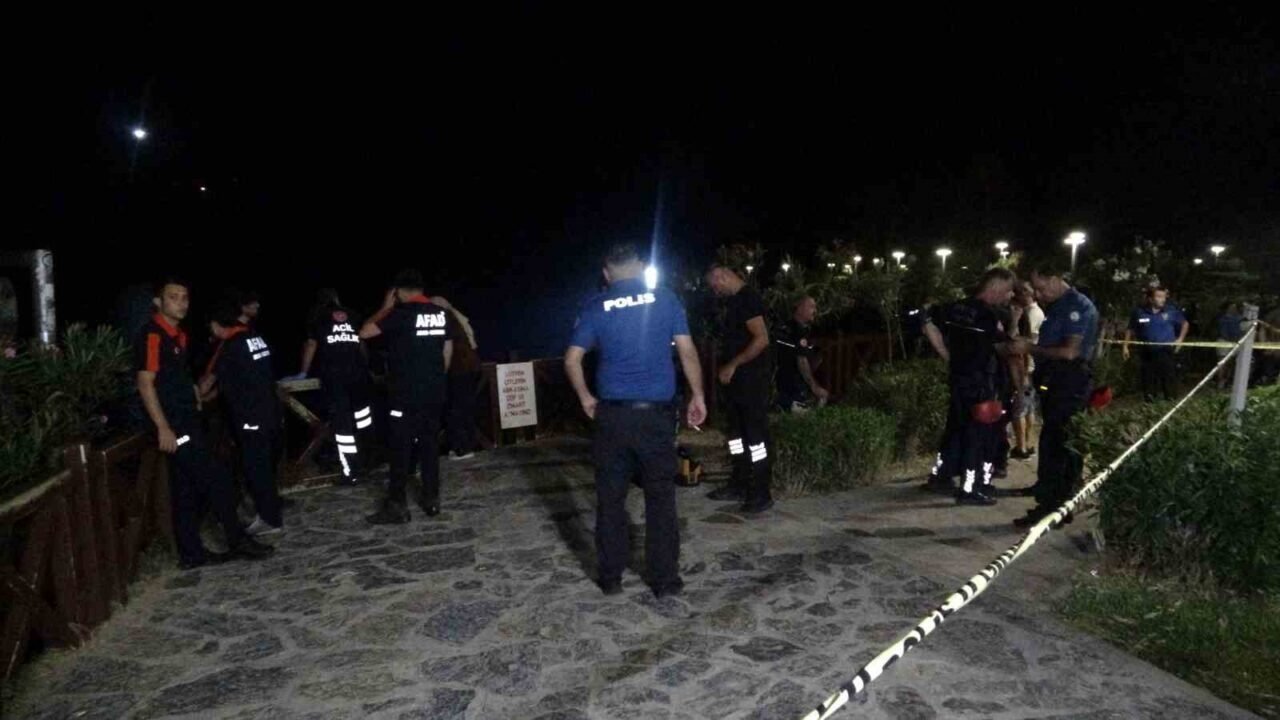 Antalya’da "Şelaleden denize birisi düştü" ihbarı ekipleri alarma geçirdi