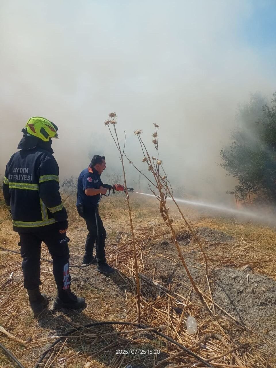 Aydın Büyükşehir İtfaiyesi 2 günde 55 yangına müdahale etti