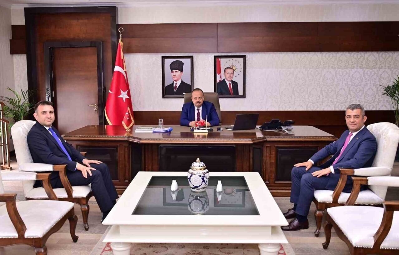 Aydın Milli Eğitim Müdürlüğü’nde devir teslim