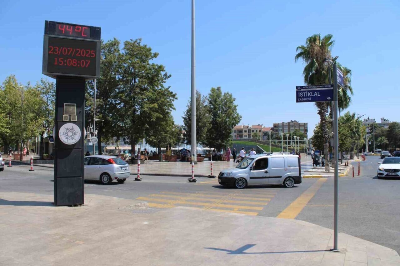 Aydın’da termometreler 44 dereceyi gördü