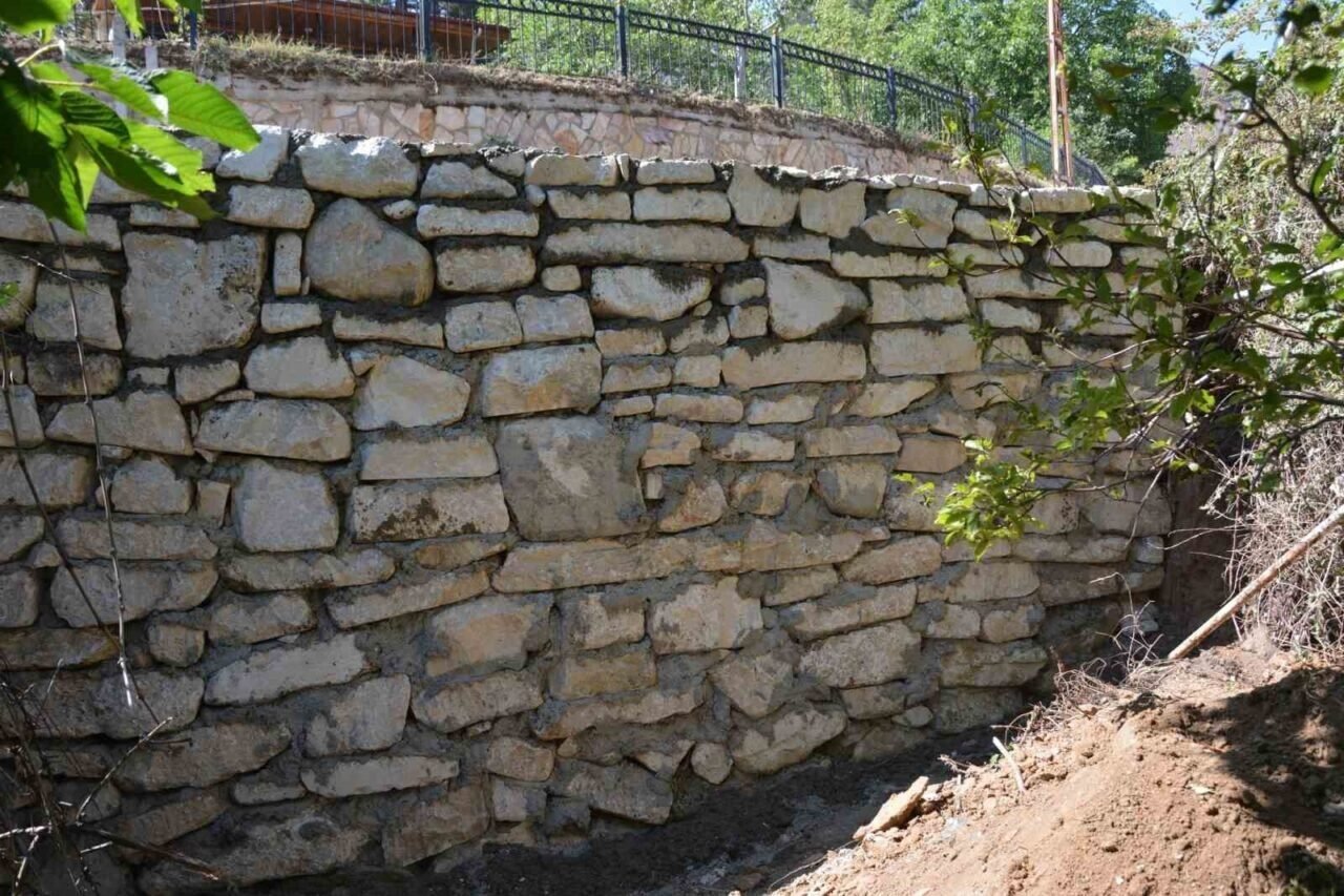 Babadağ Belediyesi üst yapı çalışmalarını aralıksız sürdürüyor