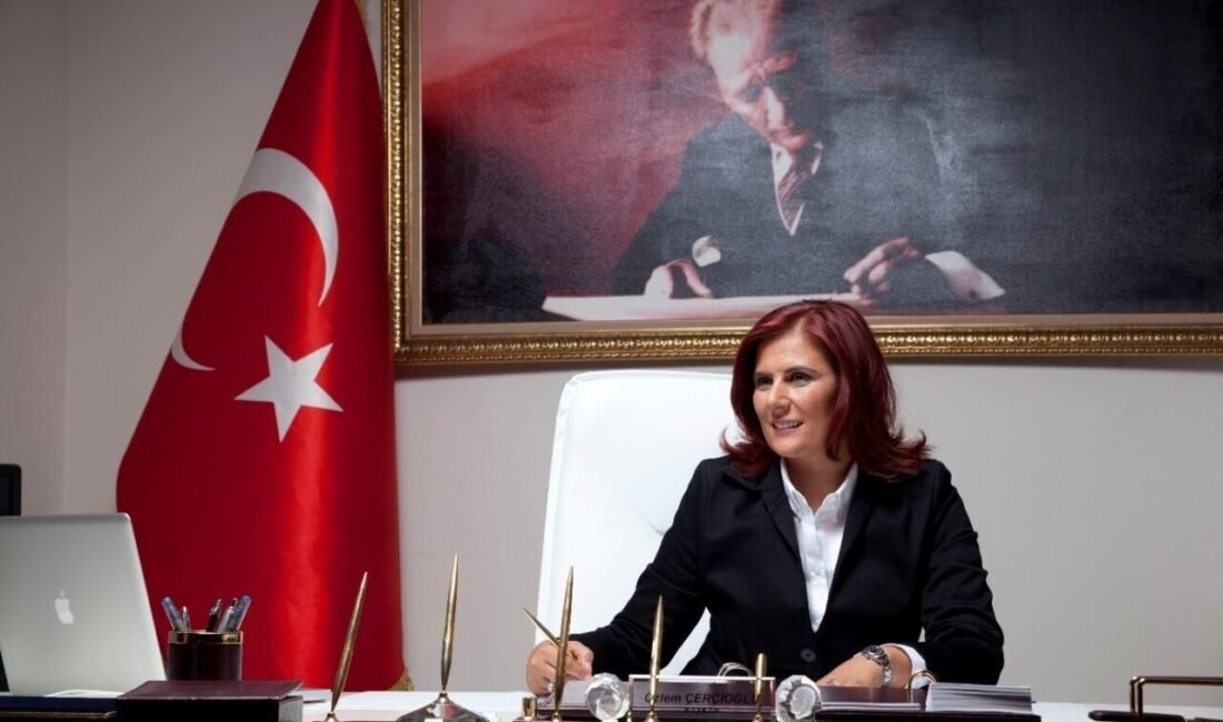 Aydın Büyükşehir Belediye Başkanı Özlem Çerçioğlu, 24 Temmuz Gazeteciler ve