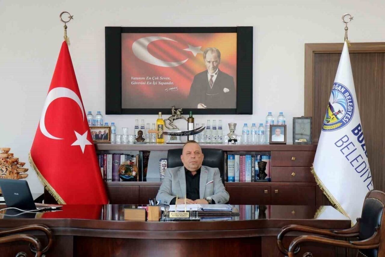 Başkan Galip Özel’den Seyitgazi’de şehit düşen orman işçileri için taziye mesajı Başkan Galip Özel’den Seyitgazi’de şehit düşen orman işçileri için taziye mesajı