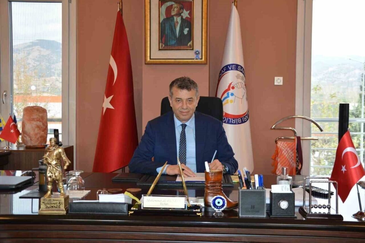 Başkan Künkcü: "Faiz indiriminde devamlılık bekliyoruz" Başkan Künkcü: "Faiz indiriminde devamlılık bekliyoruz"