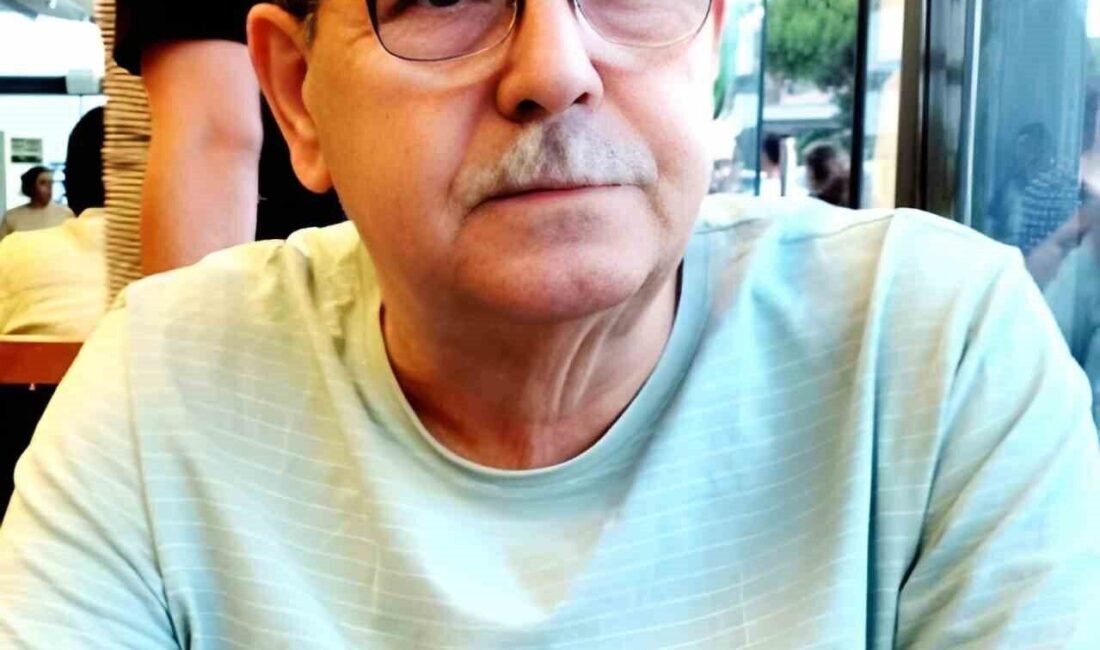 Bergama’nın tanınmış sanatçılarından ve barış temalı eserleriyle bilinen karikatürist Prof.